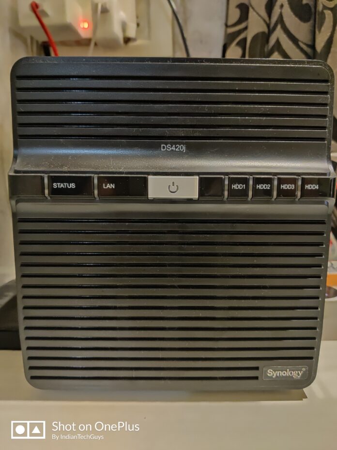 Synology DS420J Synology DS420J Front View